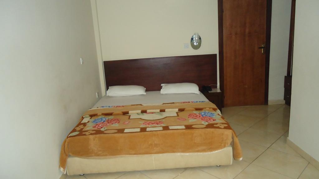 Wadoma Royale Hotel Kumasi Habitación foto