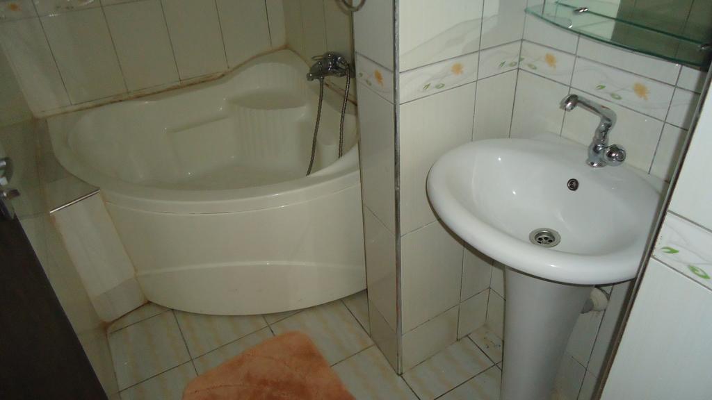 Wadoma Royale Hotel Kumasi Habitación foto
